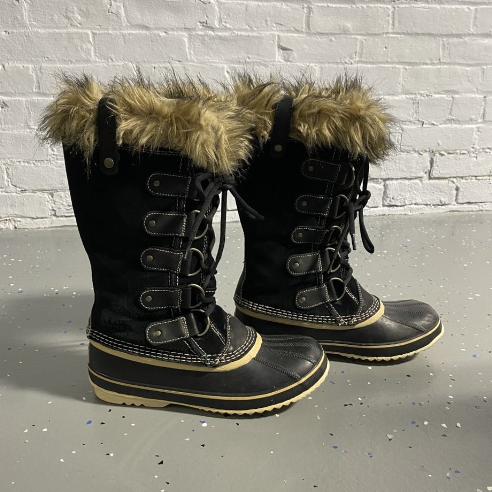 Sorel Joan of Arctic, Black Suede Winter Boots, Size 8.5